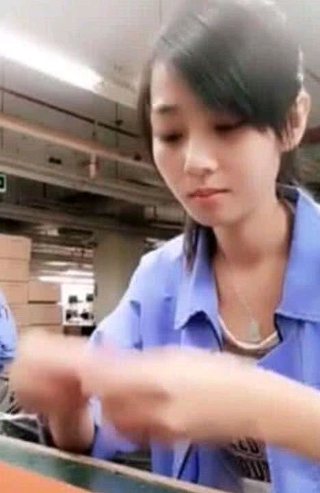 抖音工廠廠花不帶口罩長什么樣_網(wǎng)游直呼：別干了，我養(yǎng)你
