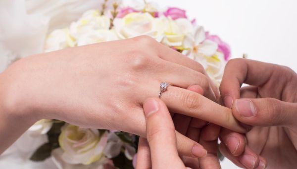 結(jié)婚紀(jì)念日發(fā)朋友圈  結(jié)婚紀(jì)念日發(fā)朋友圈有