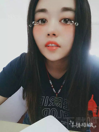 美顏相機(jī)怎么弄眼淚妝?